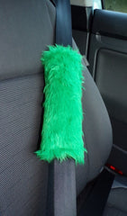 Emerald Green Fuzzy Seatbelt Pads – Soft Faux Fur Car Covers (1 Pair)